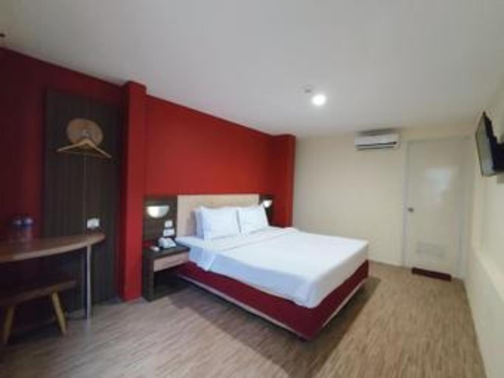 Pantes Hotel *