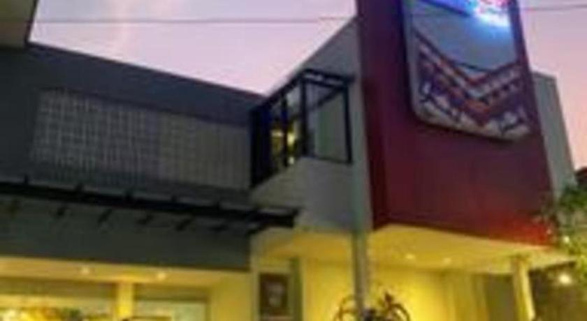 Pantes Hotel *
